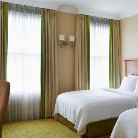 Hotel Delta By Marriott Birmingham